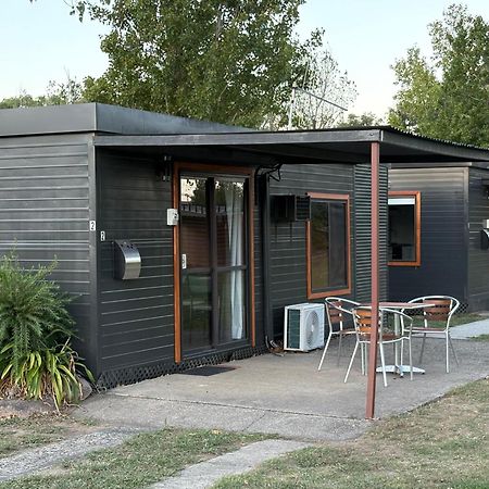 Corryong Caravan Park Formally Mt Mittamatite Caravan Park 외부 사진
