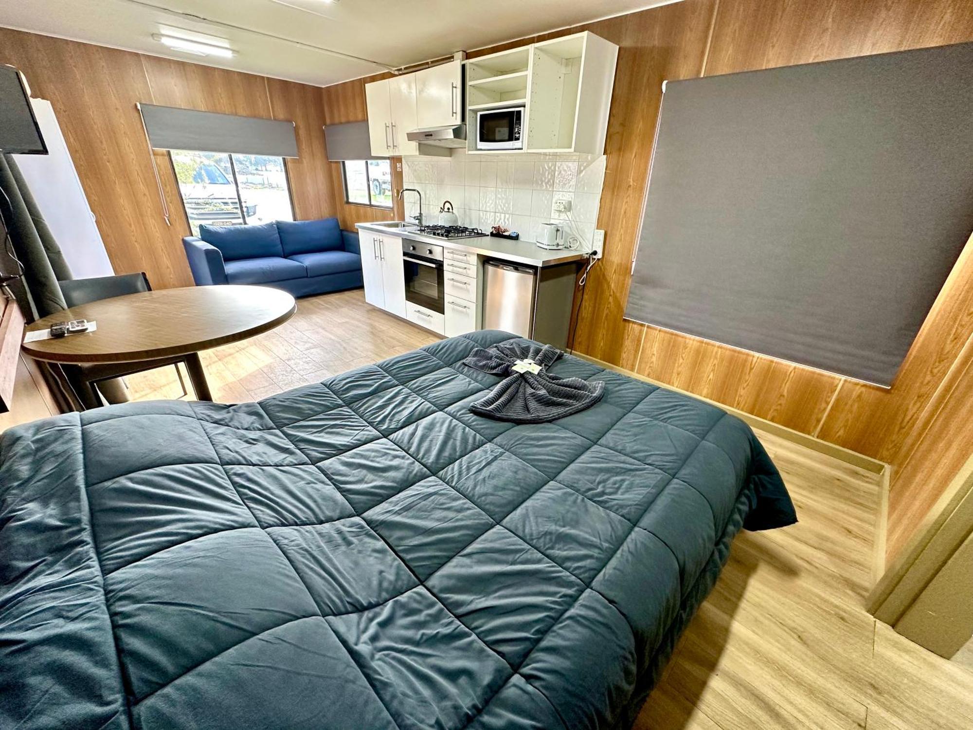Corryong Caravan Park Formally Mt Mittamatite Caravan Park 외부 사진